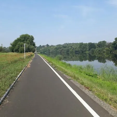 Se Spolecnym Bazenem Apartman *