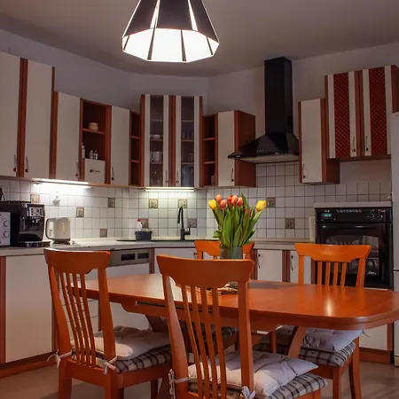 Se Společným Bazénem *