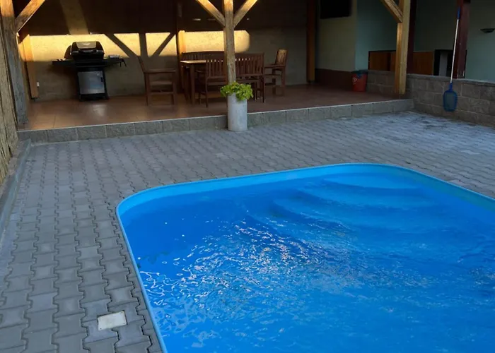 Appartamento Se Společným Bazénem