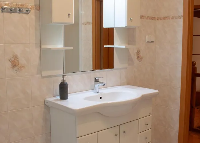 Se Společným Bazénem *