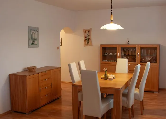 Se Společným Bazénem Appartamento *