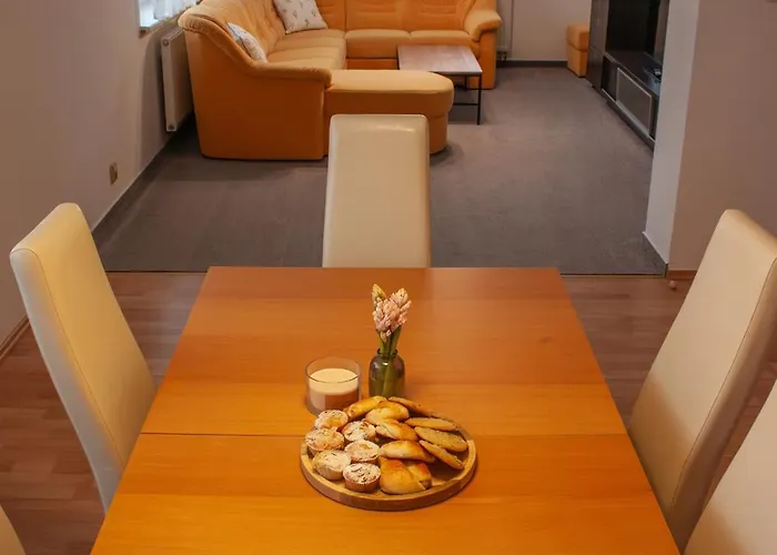 Se Společným Bazénem Appartamento *